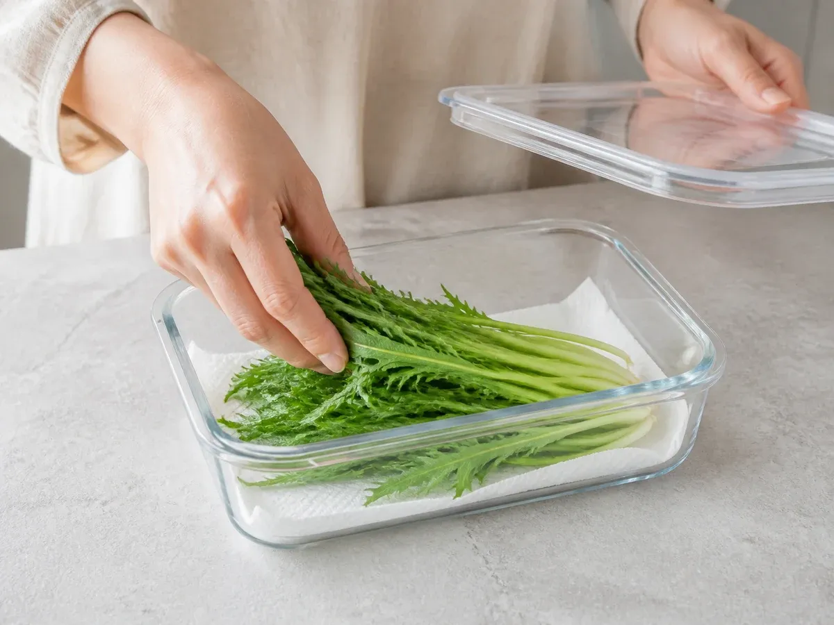 치커리 씻었다면 물기 빼고 밀폐 냉장 2단계 (확대)