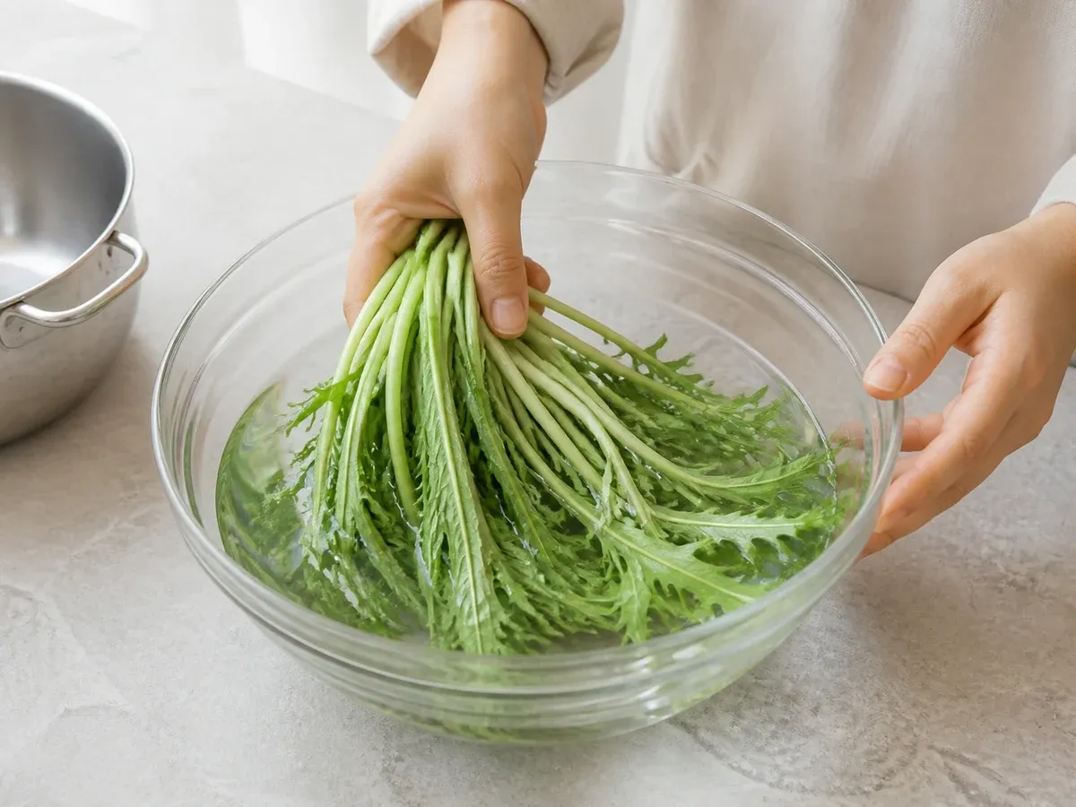 치커리 시들었으면 찬물에 잠깐 담가 되살리기 1단계 (확대)